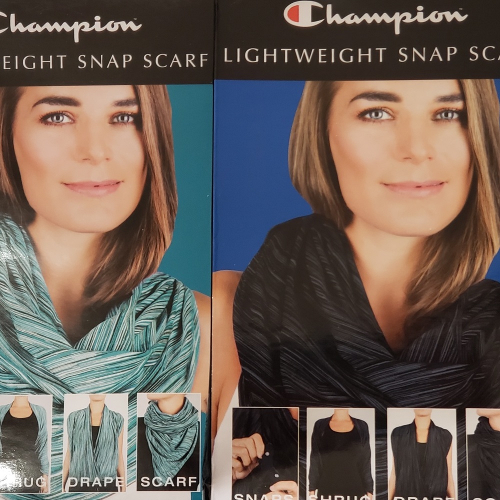 Champion Lightweight Snap Scarfs